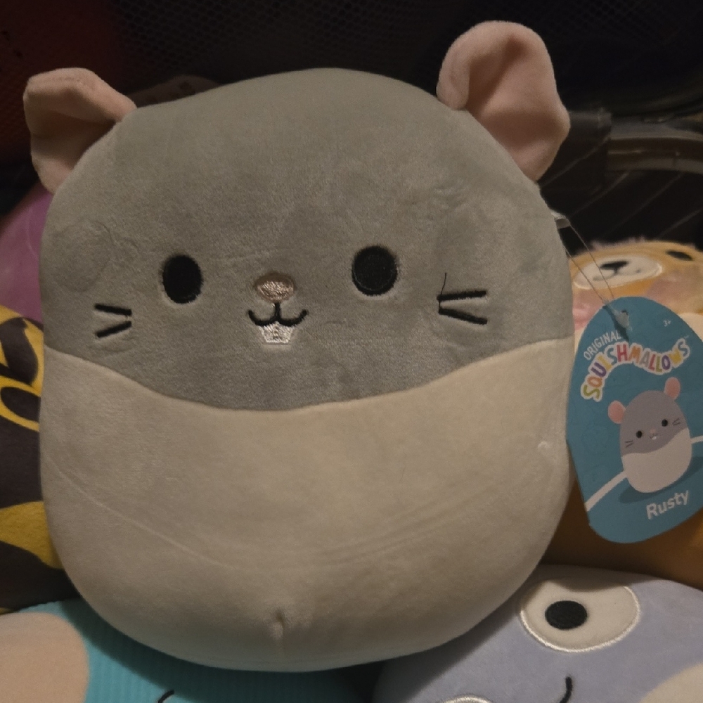 Squishmellow rusty rat s7 W/ Tag